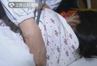 模仿动画片酿悲剧：6岁孩子坠楼