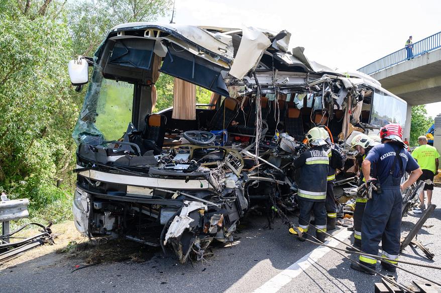 道路交通事故谅解书需要多少钱解决,这个需要视具体情况而定,对具体的