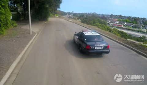 霸占别人的车位构成侵占罪吗?