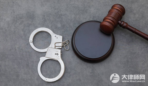 重婚罪属于刑事自诉还是刑事公诉案件?