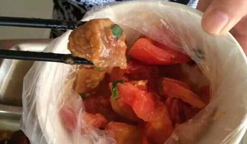 中学食堂推