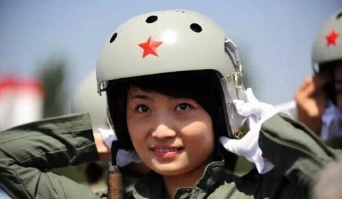 架飞机在飞行至河北唐山玉田县上空时意外坠机,机上一名女飞行员牺牲