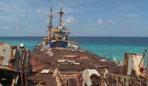 南海黄岩岛渔船搁浅残骸 已经被中国清理完毕