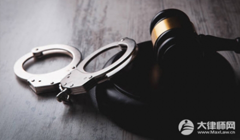 一男一女打撲克違法嗎?