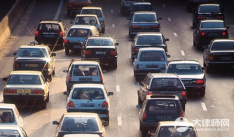 換駕駛證去車管所還是交警大隊