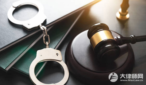 恐嚇短信多少構成犯罪?