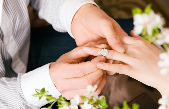 属于无效婚姻的情况有哪些?离婚与婚姻无效的区别有哪些?