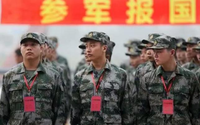 法定当兵至少服役几年？2021直招士官最低当几年兵？