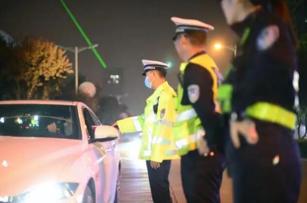无证醉酒驾驶判刑多久?无证醉驾撞死人是否会判死刑?