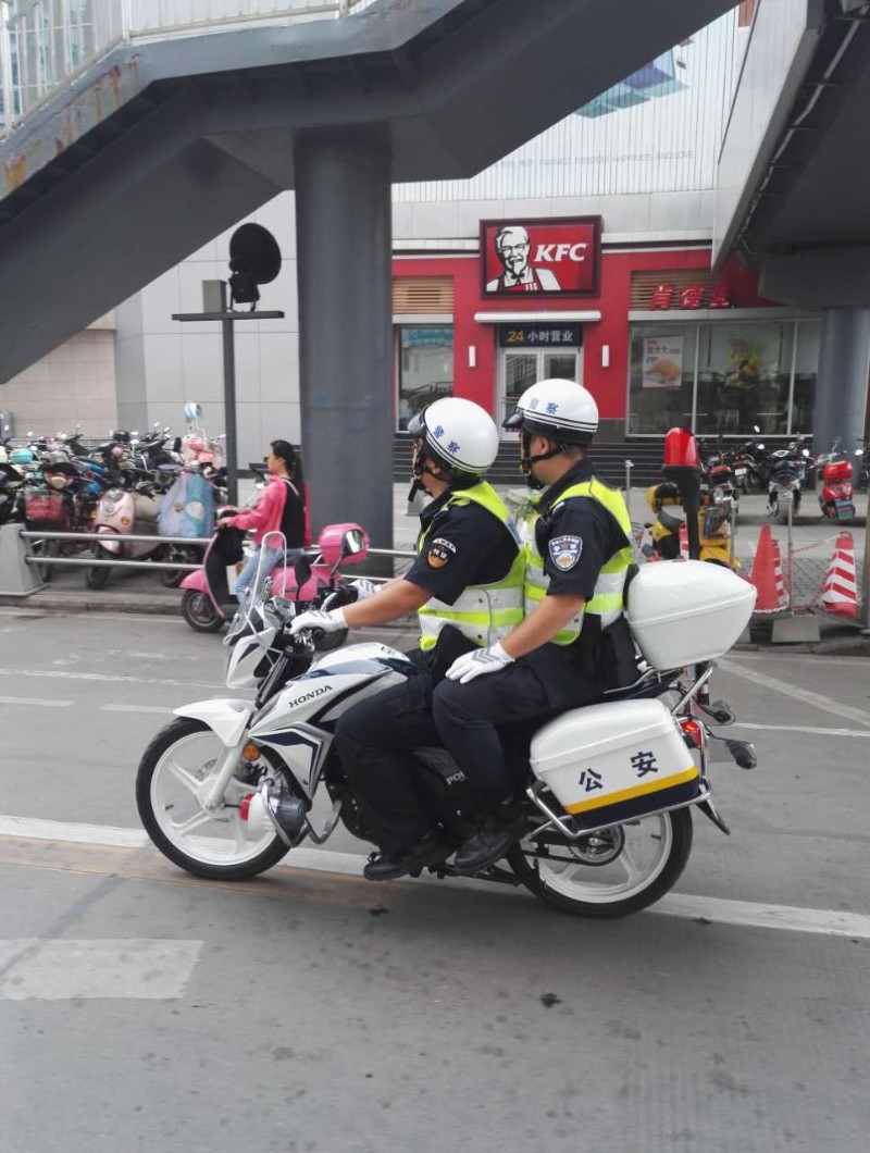 [魏都区分局]特警大队正式启动警用摩托车巡逻优化巡逻模式