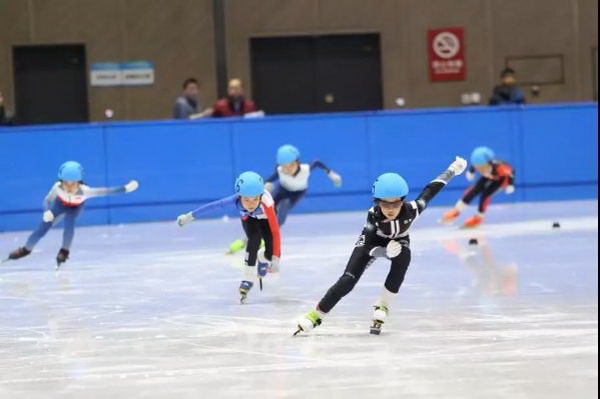 昌平6所学校短道速滑健儿参加北京市第一届冬季运动会