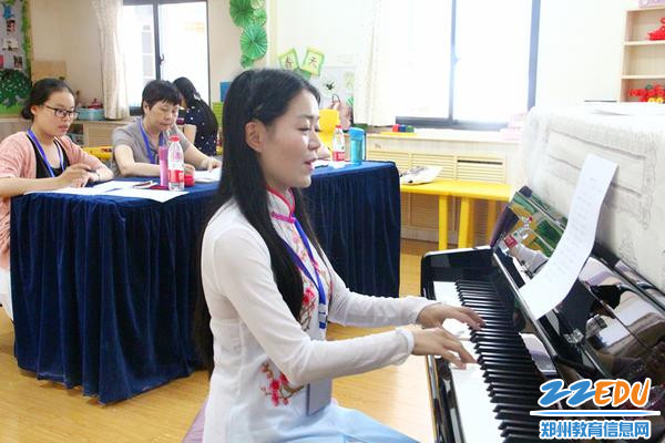 郑州市举行幼儿园教师基本功大赛