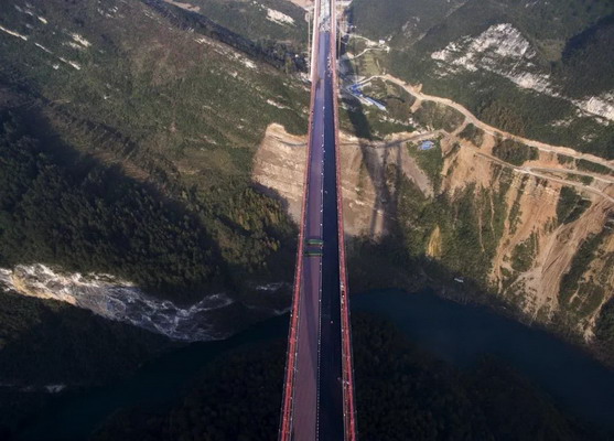 全球仅两项贵瓮高速公路项目拿下工程界诺贝尔奖