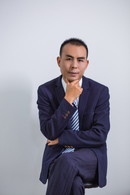 石云生-大理找交通事故律师照片展示