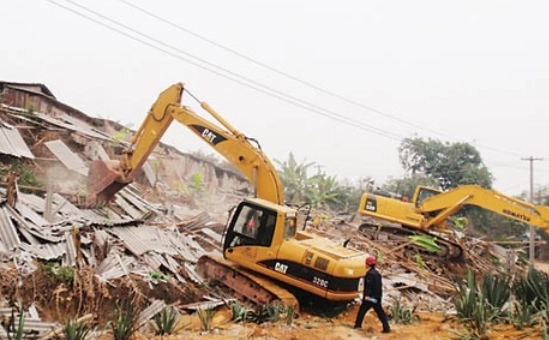 违章建筑如何举报?违章建筑拆迁有赔偿吗?