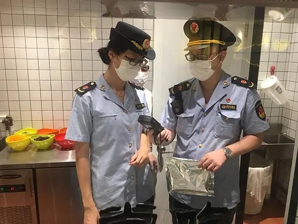 食品问题投诉哪个部门?食品问题怎么赔偿?