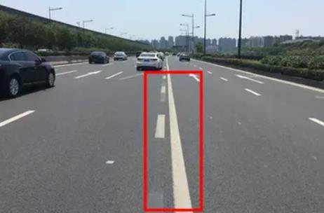 2022年压线扣几分罚款多少分?压线拍照怎么判定?