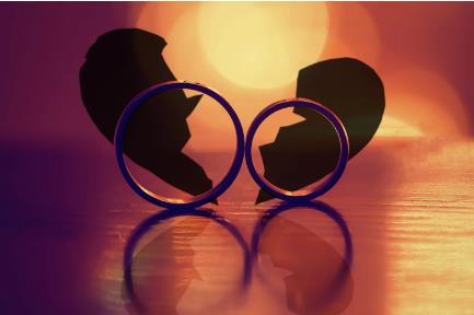 2022年男方婚内出轨女方可以要赔偿吗?