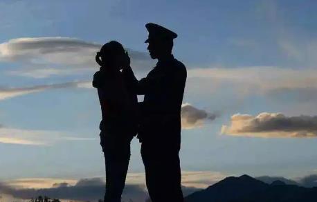 2022年军人离婚要如何办理?军人离婚需要冷静期吗?