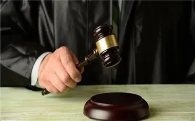 刑事自诉需要律师吗?刑事自诉需要交费吗?