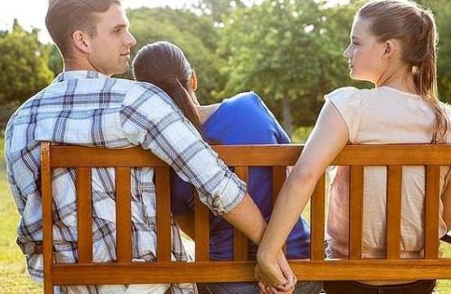 2022婚内出轨一般怎么处理离婚?婚内出轨会被判刑吗?