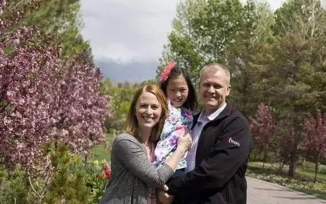 涉外收养指的是什么?涉外收养的程序有哪些?