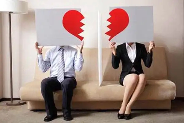 对方出轨怎么起诉离婚?对方出轨可以报警吗?