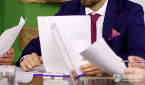 网贷逾期过多久会坐牢?