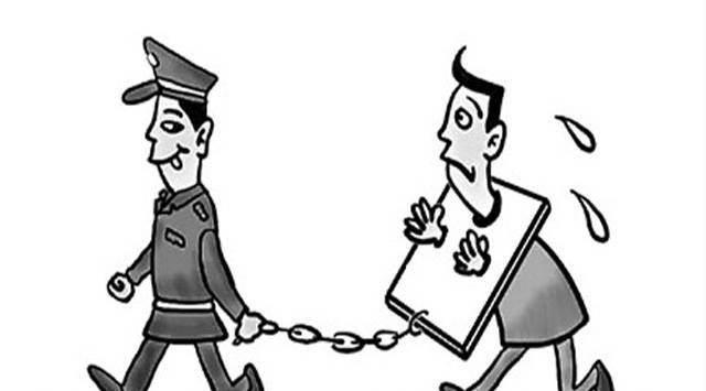 男方有案底离婚孩子谁抚养?