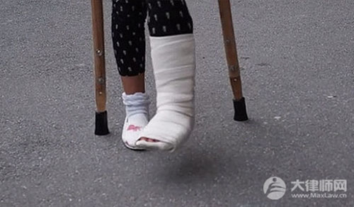 旷工开除有没有赔偿?