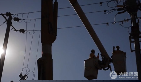 下班路上摔伤算工伤吗?