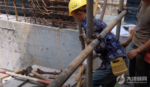 工伤事故赔偿标准有哪些规定?