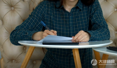 2023儿子借钱母亲可以打欠条吗?