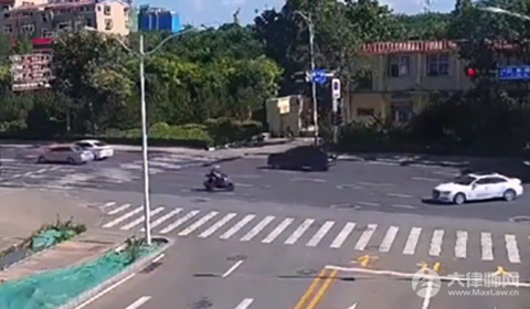 车借给别人后肇事逃逸车主要承担责任吗?