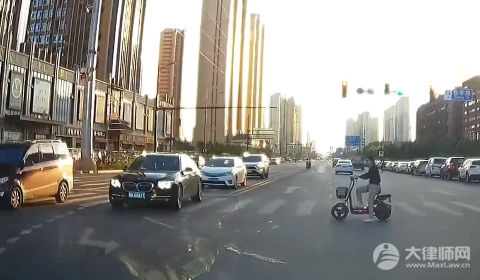 摩托带人有什么规定?