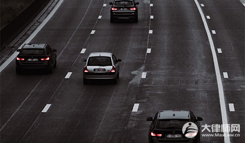 高速进收费站走错倒车扣分吗?