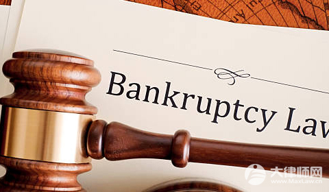 员工涉嫌经济犯罪是应该怎么处理?