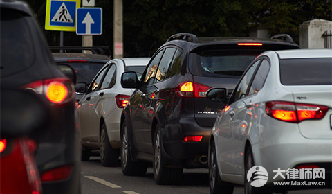汽车占用消防通道该如何处罚?