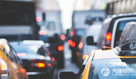 驾驶员开车抽烟怎么处罚?