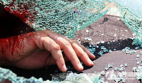 肇事逃逸十分钟后回来算逃逸吗?