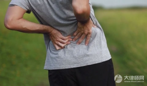 2024陪产假15天包括法定假期吗?