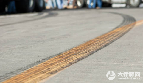 逆行导致的事故如何认定责任?