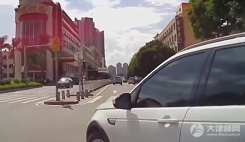 2024车子占用消防通道物业有责任吗?