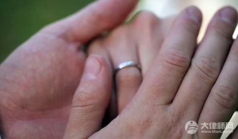 何界定夫妻共有财产的范围和性质?