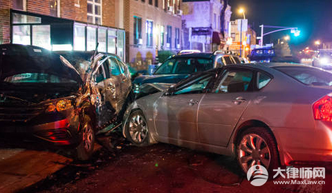 后车撞上我的车我又撞到前车算谁的责任?