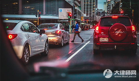 司机酒驾同车人是否有责任?