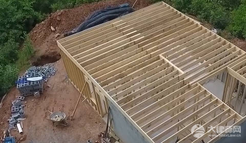 一个村的村民可以互相转让土地吗?