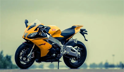 又一机车网红因车祸去世,年仅28岁