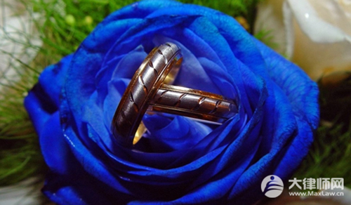 领结婚证需要什么证件?