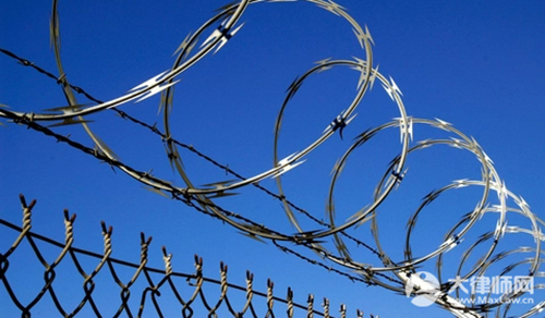 间接故意和过失犯罪有区别吗？